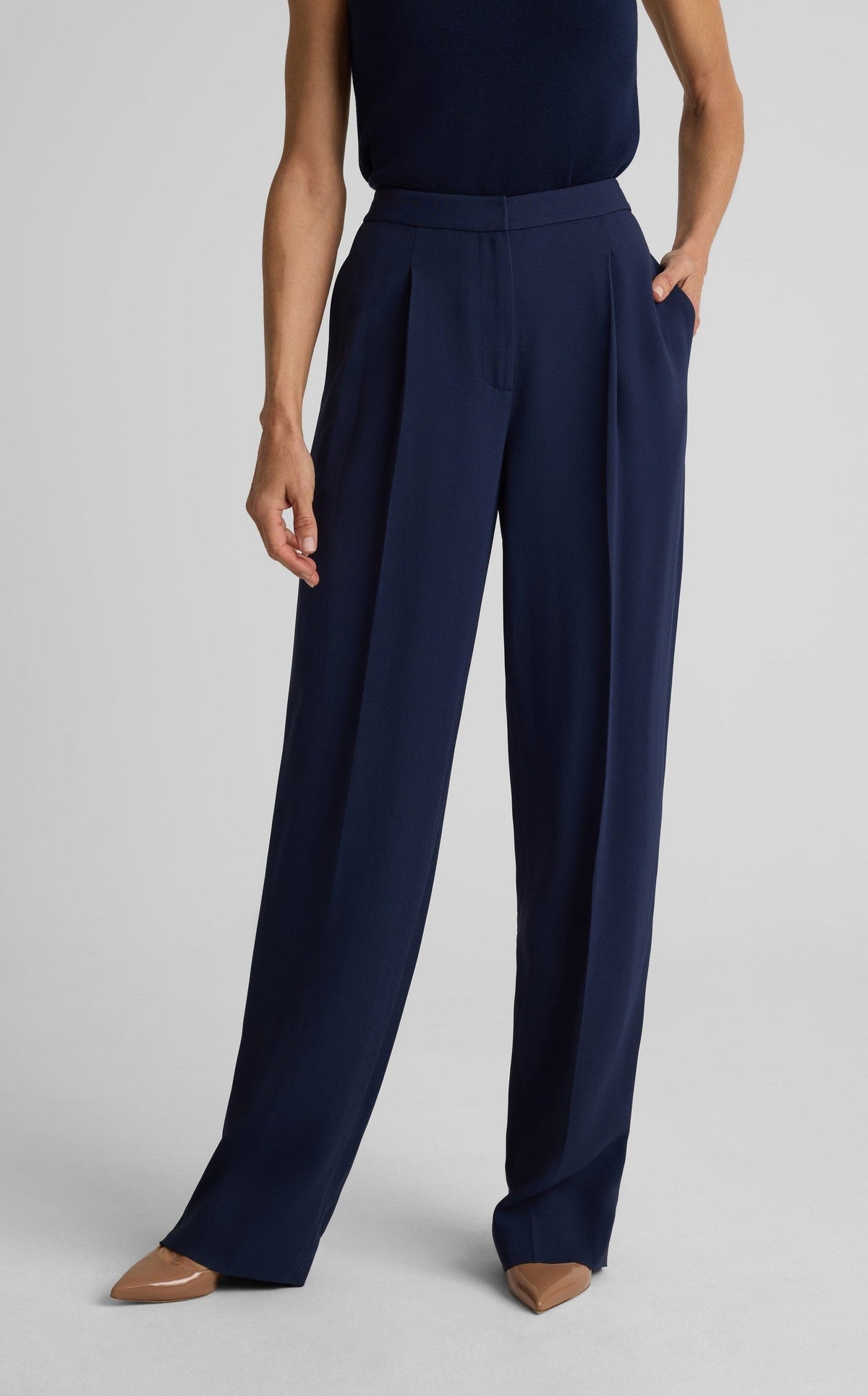 Lydia Pant In Lightweight Stretch Cady