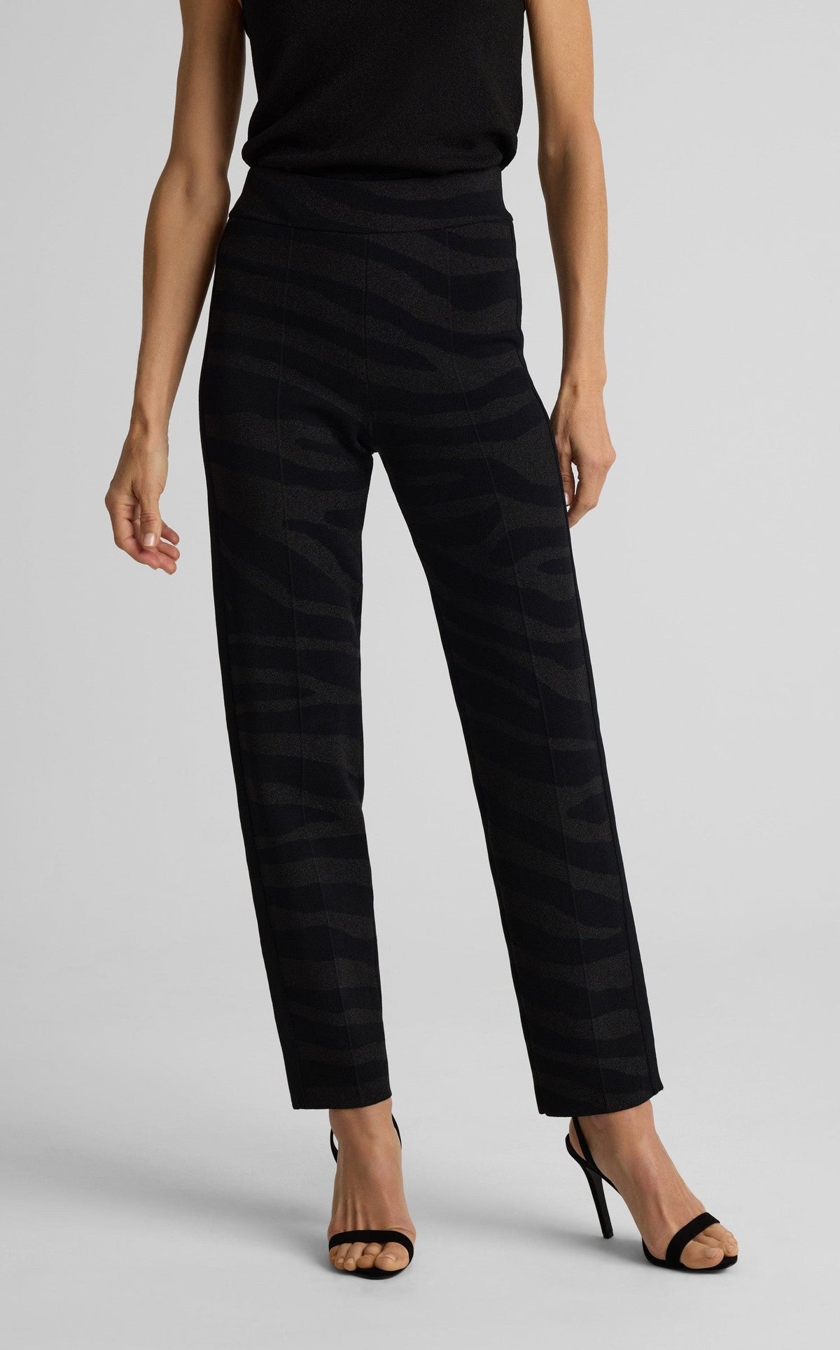 Isabel Pant In Zebra Santa Roma Knit